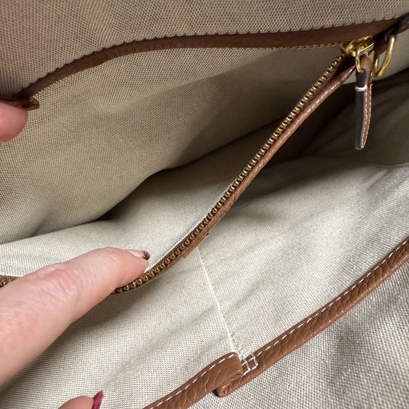 Radley London Oak Street Medium Zip Top Tote Bag - Picture 9 of 16